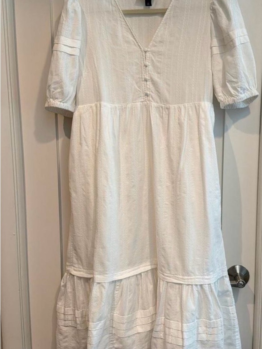 Universal Thread White Cotton Tiered V-Neck Dress 100% cotton